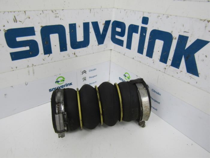 Gebruikte Intercooler Slang Citroen DS3 (SA) 1.6 e-HDi Prijs € 30,25 Inclusief btw aangeboden door Snuverink Autodemontage