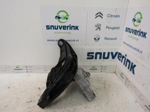 Gebruikte Motorrubber Citroen C4 Picasso (3D/3E) 1.2 12V PureTech 130 Prijs € 67,49 Margeregeling aangeboden door Snuverink Autodemontage