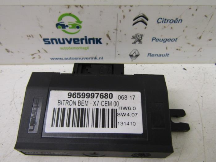 Gebruikte Computer Diversen Citroen C4 Picasso (3D/3E) 1.2 12V PureTech 130 Prijs € 34,00 Margeregeling aangeboden door Snuverink Autodemontage