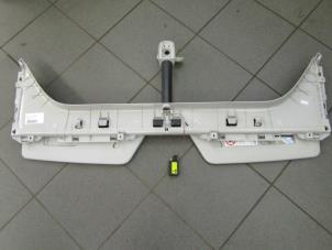 Gebruikte Zonneklep Citroen C4 Picasso (3D/3E) 1.2 12V PureTech 130 Prijs € 125,00 Margeregeling aangeboden door Snuverink Autodemontage