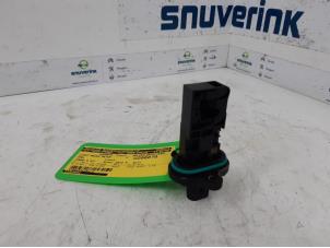 Gebruikte Luchtmassameter Opel Corsa D 1.2 16V ecoFLEX Bi-Fuel Prijs € 25,50 Margeregeling aangeboden door Snuverink Autodemontage