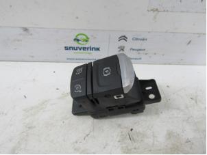 Gebruikte Handrem schakelaar Renault Talisman (RFDL) 1.6 Energy TCe 150 EDC Prijs € 42,35 Inclusief btw aangeboden door Snuverink Autodemontage