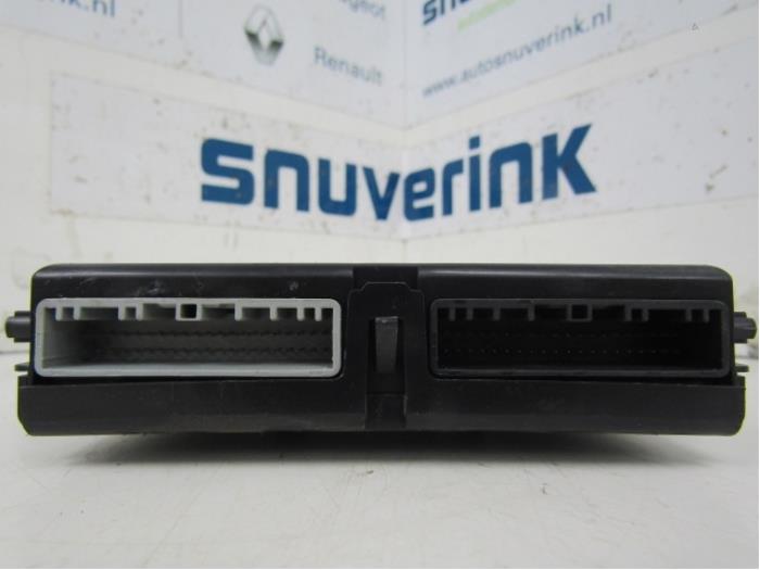 Module climatronic van een Renault Clio IV Estate/Grandtour (7R) 0.9 Energy TCE 12V 2013