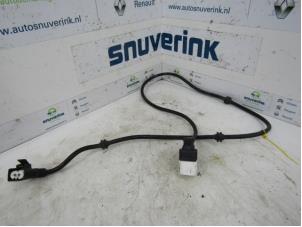 Gebruikte Elektrische Bedrading Compleet Mercedes C (W205) C-180 1.6 16V Prijs € 25,00 Margeregeling aangeboden door Snuverink Autodemontage