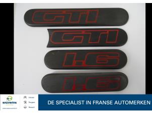 Gebruikte Embleem Peugeot 205 Prijs € 20,00 Margeregeling aangeboden door Snuverink Autodemontage
