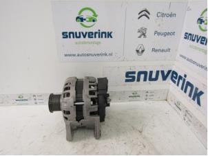 Gebruikte Dynamo Renault Captur (2R) 1.2 TCE 16V EDC Prijs € 50,14 Margeregeling aangeboden door Snuverink Autodemontage