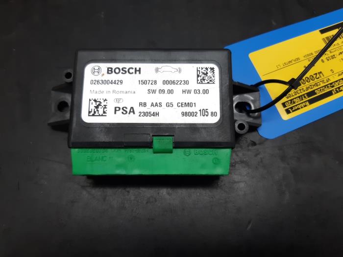 Gebruikte PDC Module Peugeot 308 SW (L4/L9/LC/LJ/LR) 1.6 BlueHDi 120 Prijs € 24,98 Margeregeling aangeboden door Snuverink Autodemontage
