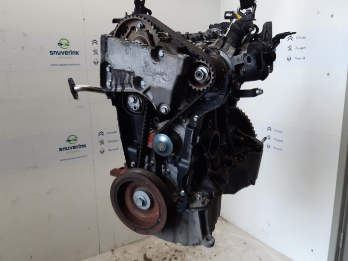 Motor van een Renault Clio IV (5R) 1.5 Energy dCi 90 FAP 2015