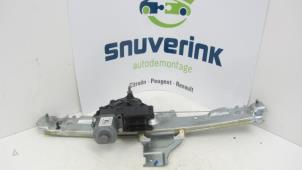 Gebruikte Ruitmechaniek 4Deurs links-achter Peugeot 2008 (CU) 1.6 HDiF 16V Prijs € 50,00 Margeregeling aangeboden door Snuverink Autodemontage