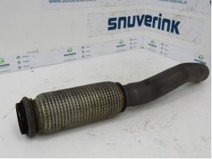 Gebruikte Uitlaat Middendemper Peugeot 208 I (CA/CC/CK/CL) 1.6 Vti 16V Prijs € 24,99 Margeregeling aangeboden door Snuverink Autodemontage