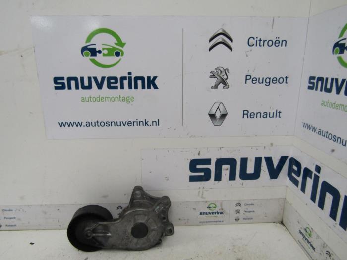 Gebruikte Spanrol Multiriem Peugeot 208 I (CA/CC/CK/CL) 1.4 HDi Prijs € 37,00 Margeregeling aangeboden door Snuverink Autodemontage