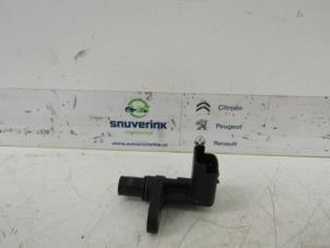 Gebruikte Sensor Nokkenas Peugeot 208 I (CA/CC/CK/CL) 1.6 Vti 16V Prijs € 17,00 Margeregeling aangeboden door Snuverink Autodemontage
