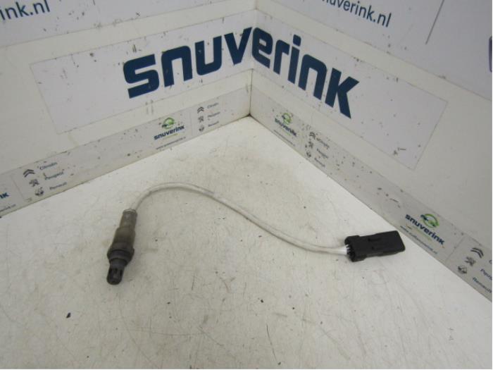 Lambda Sonde van een Peugeot 208 I (CA/CC/CK/CL) 1.2 Vti 12V PureTech 82 2017