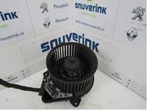 Gebruikte Chaufage Ventilatiemotor Citroen Saxo 1.4i SX,VSX Prijs € 35,00 Margeregeling aangeboden door Snuverink Autodemontage