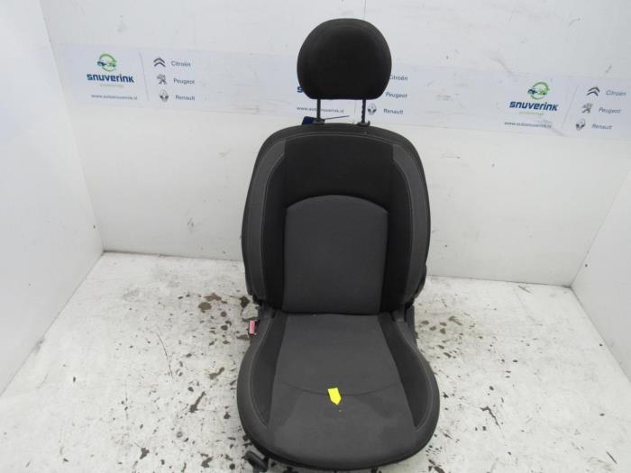 Peugeot 206 Stoelen links voorraad | Onderdelenlijn.nl