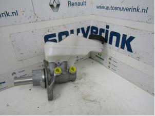 Gebruikte Hoofdremcilinder Peugeot 108 1.0 12V Prijs € 44,99 Margeregeling aangeboden door Snuverink Autodemontage
