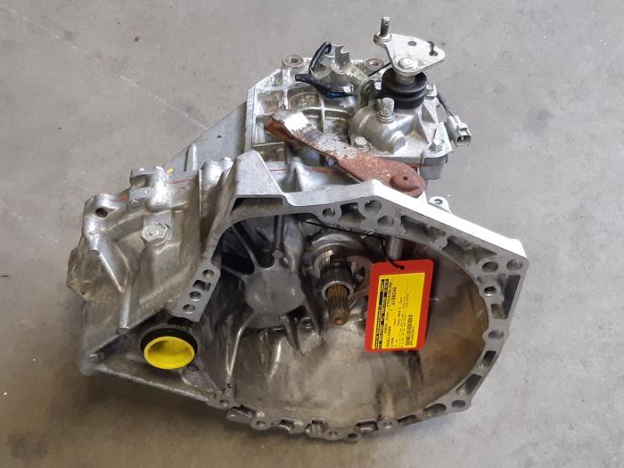 Gebruikte Versnellingsbak Citroen C1 1.0 Vti 68 12V Prijs € 199,98 Margeregeling aangeboden door Snuverink Autodemontage