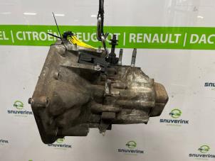 Gebruikte Versnellingsbak Citroen Jumper (U5/ZB) 2.2 HDi Prijs € 449,98 Margeregeling aangeboden door Snuverink Autodemontage