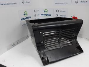 Gebruikte Stoelframe Citroen Jumper (U5/ZB) 2.2 HDi Prijs € 80,00 Margeregeling aangeboden door Snuverink Autodemontage