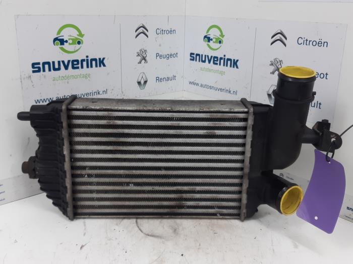 Gebruikte Intercooler Fiat Ducato (243/244/245/247) 2.3 JTD 16V 11 Prijs € 33,98 Margeregeling aangeboden door Snuverink Autodemontage