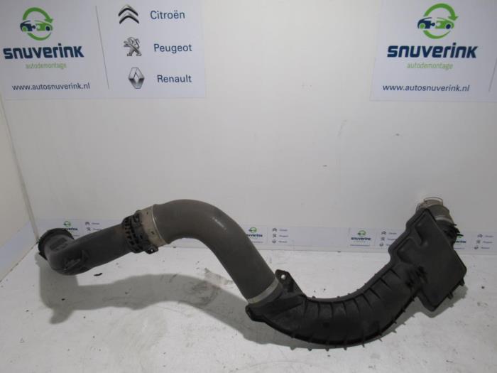 Gebruikte Intercooler Slang Renault Scénic III (JZ) 1.4 16V TCe 130 Prijs € 65,01 Margeregeling aangeboden door Snuverink Autodemontage