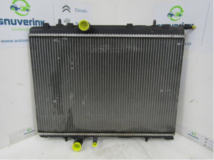 Gebruikte Radiateur Citroen Xsara Picasso (CH) 2.0 16V Prijs € 10,33 Margeregeling aangeboden door Snuverink Autodemontage