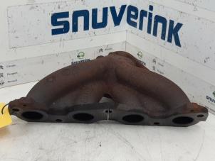 Gebruikte Spruitstuk Uitlaat Renault Twingo II (CN) 1.2 16V Prijs € 30,00 Margeregeling aangeboden door Snuverink Autodemontage