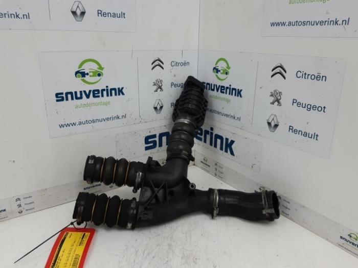 Gebruikte Intercooler Slang Citroen C3 (SC) 1.6 HDi 92 Prijs € 26,76 Margeregeling aangeboden door Snuverink Autodemontage