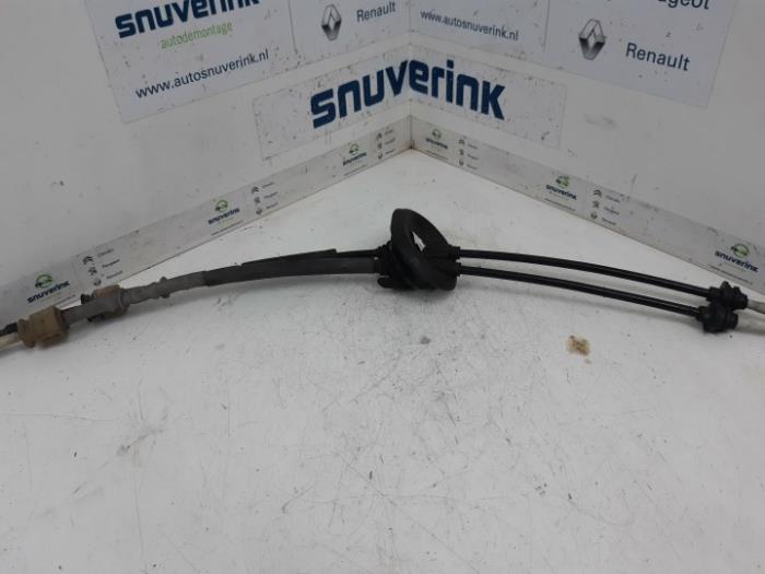 Gebruikte Schakelkabel Versnellingsbak Citroen C4 Berline (LC) 2.0 16V Prijs € 39,98 Margeregeling aangeboden door Snuverink Autodemontage