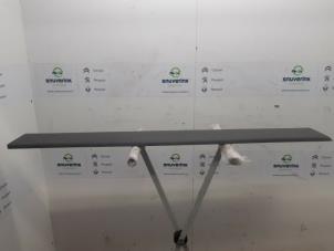 Gebruikte Sierlijst Citroen Jumper (U9) 2.2 HDi 130 Prijs € 12,50 Inclusief btw aangeboden door Snuverink Autodemontage