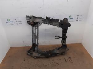 Gebruikte Subframe Renault Scénic I (JA) 2.0 16V RX4 Prijs € 39,98 Margeregeling aangeboden door Snuverink Autodemontage