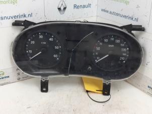 Gebruikte Instrumentenpaneel Renault Trafic New (FL) 2.0 dCi 16V 90 Prijs € 54,45 Inclusief btw aangeboden door Snuverink Autodemontage