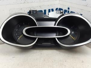 Gebruikte Cockpit Renault Clio IV Estate/Grandtour (7R) 1.5 Energy dCi 90 FAP Prijs € 81,66 Inclusief btw aangeboden door Snuverink Autodemontage