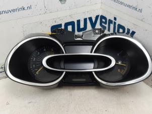 Gebruikte Cockpit Renault Clio IV (5R) 1.5 Energy dCi 90 FAP Prijs € 67,49 Margeregeling aangeboden door Snuverink Autodemontage