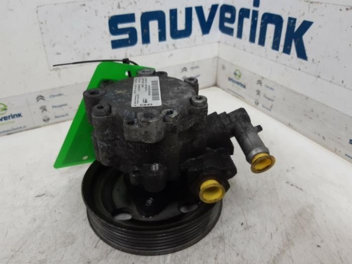 Gebruikte Servopomp Opel Combo 1.6 CDTI 16V ecoFlex Dualogic Prijs € 78,64 Inclusief btw aangeboden door Snuverink Autodemontage