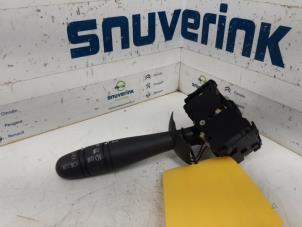 Gebruikte Schakelaar Licht Renault Espace (JK) 2.0 16V Turbo Prijs € 30,00 Margeregeling aangeboden door Snuverink Autodemontage