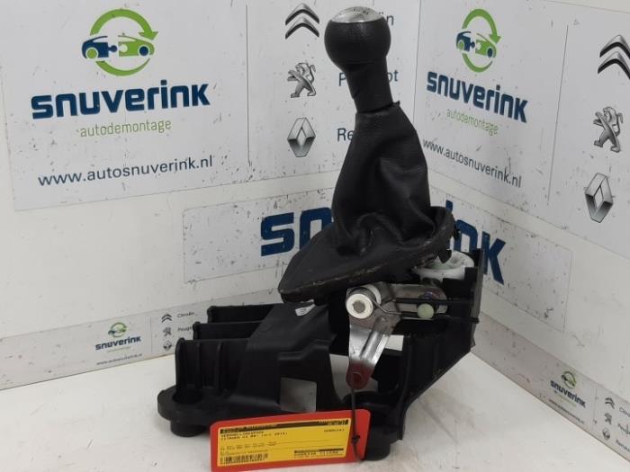 Gebruikte Versnellingspook Citroen C3 (SC) 1.6 HDi 92 Prijs € 29,99 Margeregeling aangeboden door Snuverink Autodemontage