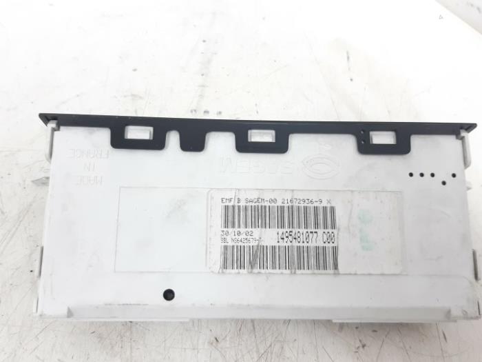 Display Interieur van een Peugeot 807 2.2 HDiF 16V 2003