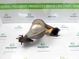 Gebruikte Katalysator Renault Trafic New (FL) 2.0 dCi 16V 90 Prijs op aanvraag aangeboden door Snuverink Autodemontage