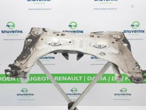 Gebruikte Subframe Renault Captur (2R) 1.2 TCE 16V EDC Prijs € 74,99 Margeregeling aangeboden door Snuverink Autodemontage