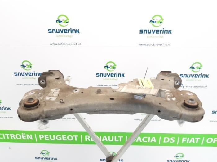 Gebruikte Subframe Renault Kangoo/Grand Kangoo (KW) 1.6 16V Prijs € 74,99 Margeregeling aangeboden door Snuverink Autodemontage