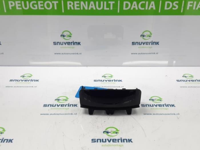 Gebruikte Diversen Peugeot 508 (8D) 2.0 HDiF 16V Prijs € 25,00 Margeregeling aangeboden door Snuverink Autodemontage
