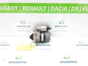 Gebruikte Startmotor Renault Kangoo/Grand Kangoo (KW) 1.6 16V Prijs € 49,99 Margeregeling aangeboden door Snuverink Autodemontage