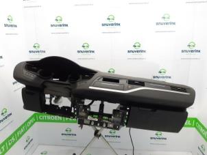 Gebruikte Dashboard Citroen C5 III Tourer (RW) 1.8 16V Prijs op aanvraag aangeboden door Snuverink Autodemontage