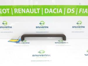 Gebruikte Handgreep Peugeot J5 (280P) 2.5 D Prijs € 10,33 Margeregeling aangeboden door Snuverink Autodemontage