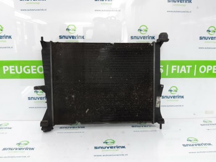 Gebruikte Radiateur Renault Clio III (BR/CR) 1.5 dCi FAP Prijs € 34,00 Margeregeling aangeboden door Snuverink Autodemontage