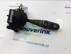 Gebruikte Ruitenwis Schakelaar Suzuki Swift (ZA/ZC/ZD1/2/3/9) 1.5 VVT 16V Prijs € 10,33 Margeregeling aangeboden door Snuverink Autodemontage