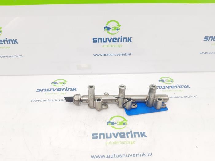 Gebruikte Common rail (Injectie) Peugeot 208 I (CA/CC/CK/CL) 1.2 12V e-THP PureTech 110 Prijs € 30,00 Margeregeling aangeboden door Snuverink Autodemontage