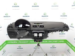 Gebruikte Airbag set Renault Megane III Grandtour (KZ) 1.5 dCi 110 Prijs € 400,00 Margeregeling aangeboden door Snuverink Autodemontage