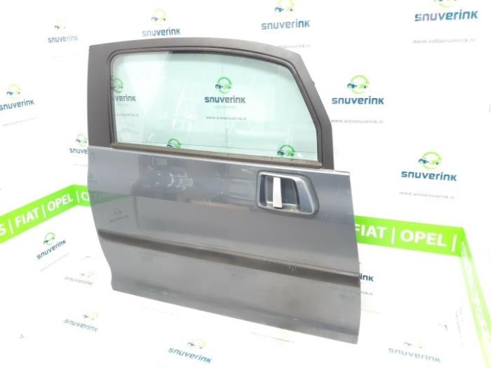 Schuifdeur rechts van een Peugeot 1007 (KM) 1.4 2006